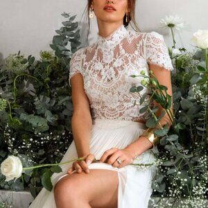 NWT Catherine Deane - Vivian Topper